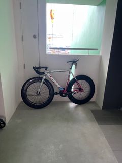 (Category: ) located in . Submitted by junjie7 (Listing ID 1383215250, Image 1). Description: .