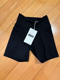 （分類：）位於 。 由 elizam 提交（商品編號 1383228671，圖片 1）。簡介： 。