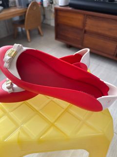 (Category: ) located in . Submitted by qingting (Listing ID 1383155104, Image 1). Description: .