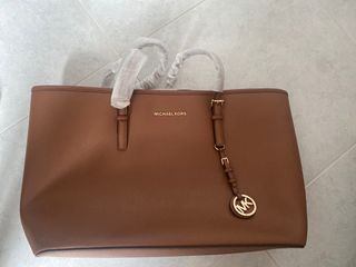 (Category: ) located in . Submitted by jonnyqjh (Listing ID 1383093572, Image 1). Description: .