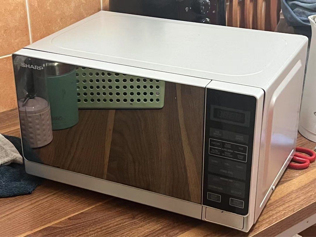 Microwave Oven