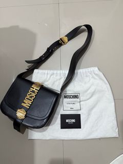 (Category: ) located in . Submitted by belaaammm (Listing ID 1383180555, Image 1). Description: .