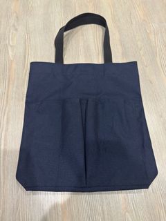 由 frsv1347 (刊登 ID 1383158789，圖片 1) 提交，位於 的 (類別：)，說明：。