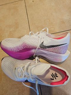 (Category: ) located in . Submitted by bohbizzie (Listing ID 1383190090, Image 1). Description: .
