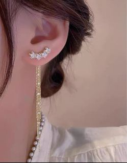(Category: ) located in . Submitted by jewelryave_sg (Listing ID 1383224705, Image 1). Description: .