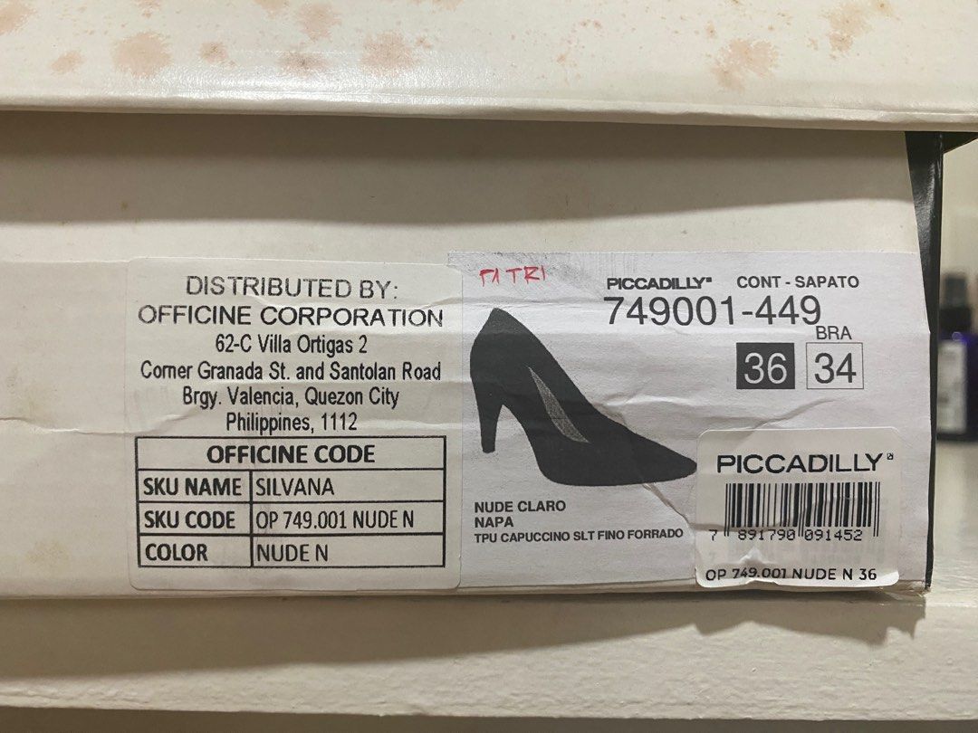 Nude Piccadilly Silvana Pumps (Category: Heels) located in Quezon City. Submitted by qc_declutter (Listing ID 1383099385, Image 2). Description: Original Piccadilly US Size 5 | Eur Size 36 Like new | 9/10 Worn once during graduation Very comfy siya and hindi slippery 3 inch heels Tags: Pointed Pumps, Closed Shoes, Pointed Heels .