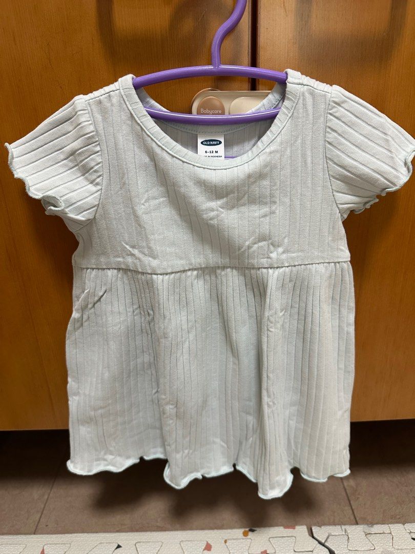 Old Navy Cotton dress (Category: Babies & Kids Fashion) located in Quezon City. Submitted by actank (Listing ID 1383086692, Image 1). Description: 6-12 months Soft comfy fabric.