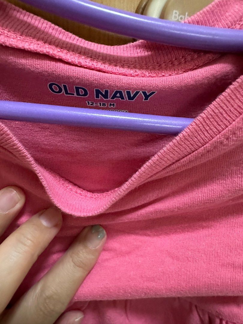 Old Navy Pink dress (Category: Babies & Kids Fashion) located in Quezon City. Submitted by actank (Listing ID 1383087262, Image 2). Description: 12-18 months on Taguig .