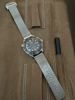 (Category: ) located in . Submitted by minimise_me_x_japan_made (Listing ID 1383119514, Image 1). Description: .
