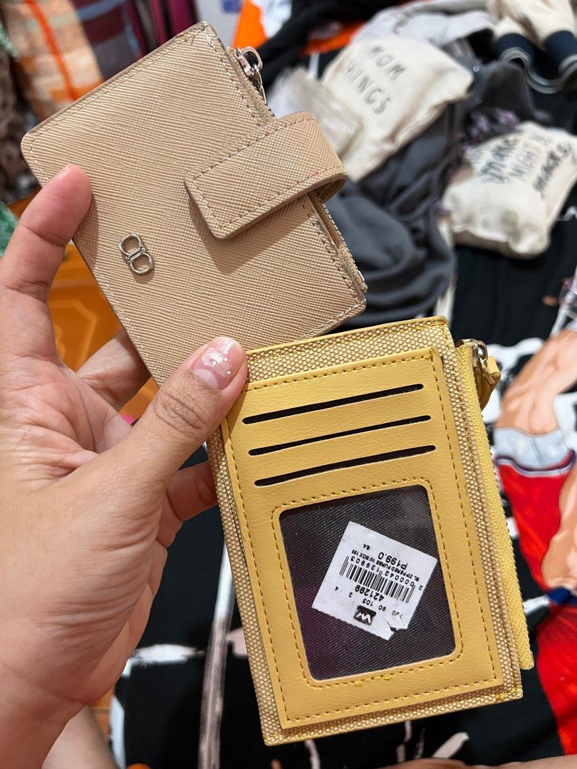 Original Alberto card small wallet (Category: Luxury Bags & Wallets) located in Urdaneta. Submitted by trendybg (Listing ID 1383181050, Image 1). Description: Rfs: declutter Free second wallet not use impulses buyer with tag Bought at sm cabanatuan and sm Walter mart.