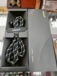 由 rv0215 (刊登 ID 1383167931，圖片 1) 提交，位於 的 (類別：)，說明：。