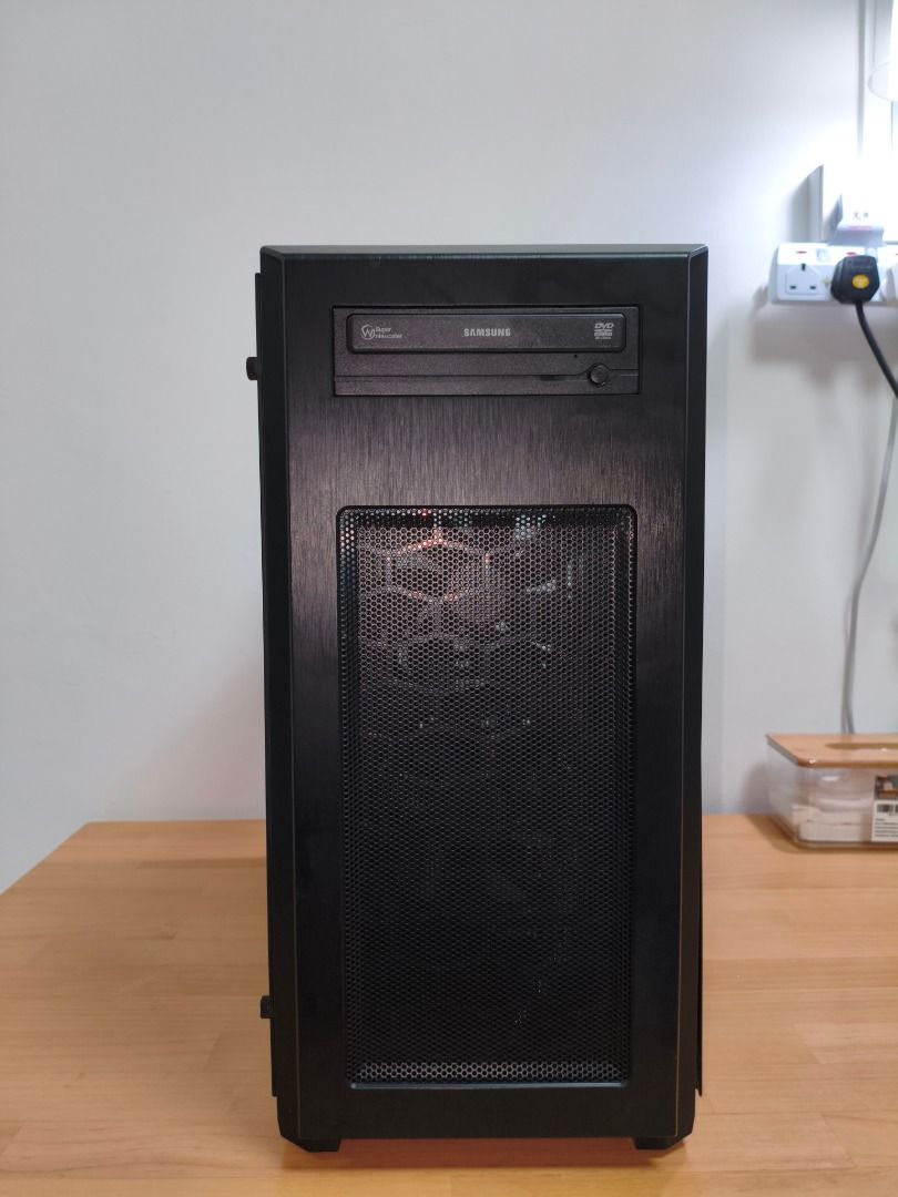 Phanteks Enthoo Pro M PC Glass Case with PSU, DVD burner and Fans