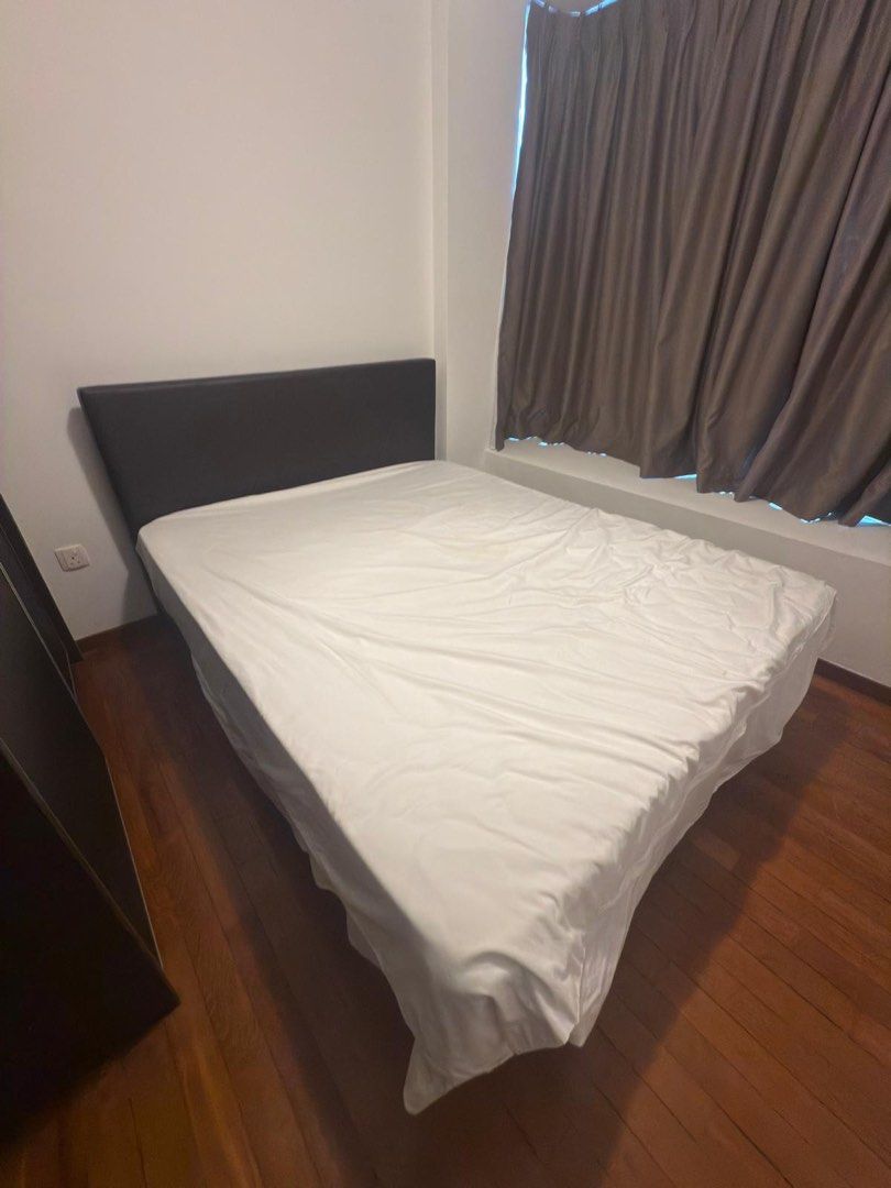 Queen Size Bed Frame with Headboard65075081703683114