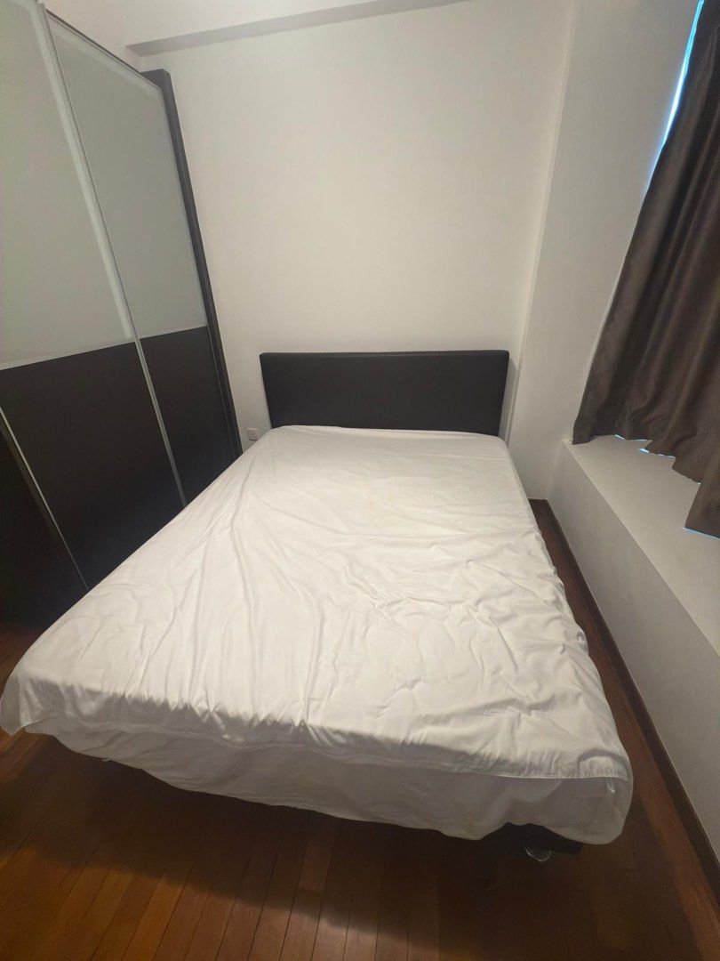 Queen Size Bed Frame with Headboard65075081703683111