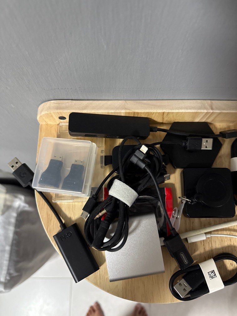 Random Cables Connectors63209756576387111