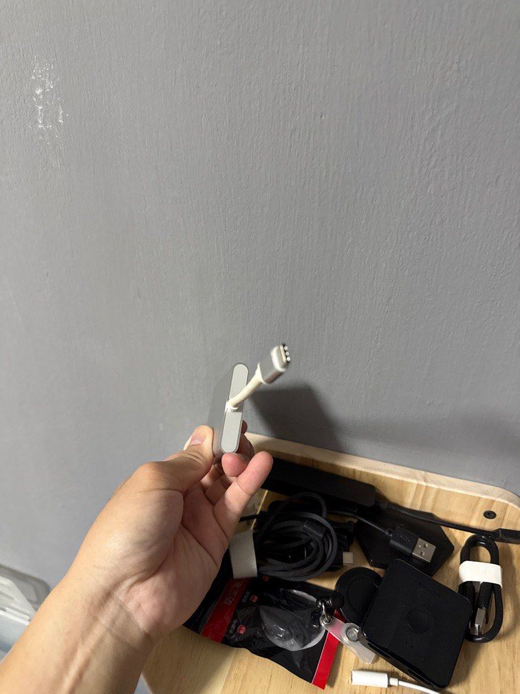 Random Cables Connectors63209756576387116
