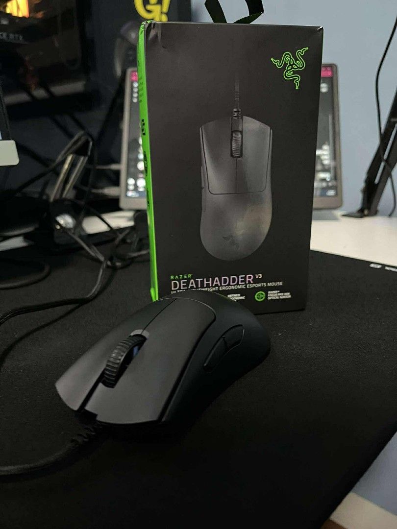 Razer Deathadder V3 Gaming Mouse (Category: Mouse & Mousepads) located in Bulacan. Submitted by leileilei09 (Listing ID 1383256872, Image 1). Description: - brandnew.