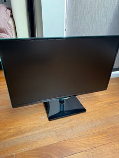 (Category: ) located in . Submitted by greycarhartt (Listing ID 1383156070, Image 1). Description: .