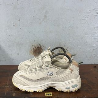 (Kategori: ) berada di . Dikirim oleh terminalsepatubogor (ID iklan 1383167579, Gambar 1). Deskripsi: .
