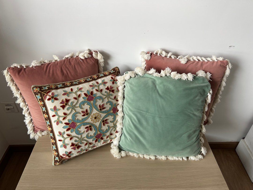 Set of 4 Boho-Chic Throw Cushion Pillows – 40x40cm | Velvet + Embroidered | Japandi, Bohemian, or Eclectic Decor
