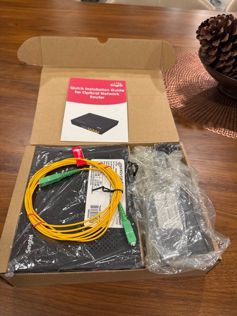 Singtel Optical Network Router - New63203130371843110