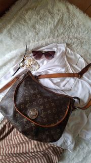 (Kategori: ) berada di . Dikirim oleh vint_agebandungbag (ID iklan 1381206445, Gambar 1). Deskripsi: .