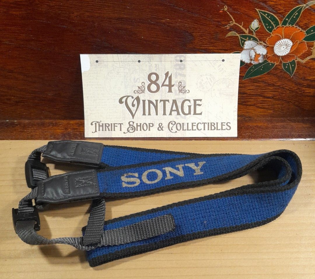 Sony Camera Strap (Category: Camera Bags & Carriers) located in Las Pinas. Submitted by 84vintage (Listing ID 1383207198, Image 1). Description: #BlackBag Actual photos posted. Please examine them carefully as they are part of the description. --📌 MUST READ Before Dealing with us 📌-- ⚠️Price is posted. No lowballs please. ⚠️Vintage items are only sold As Is Where Is. If you want new items without any flaws, you can buy at the mall. Please manag