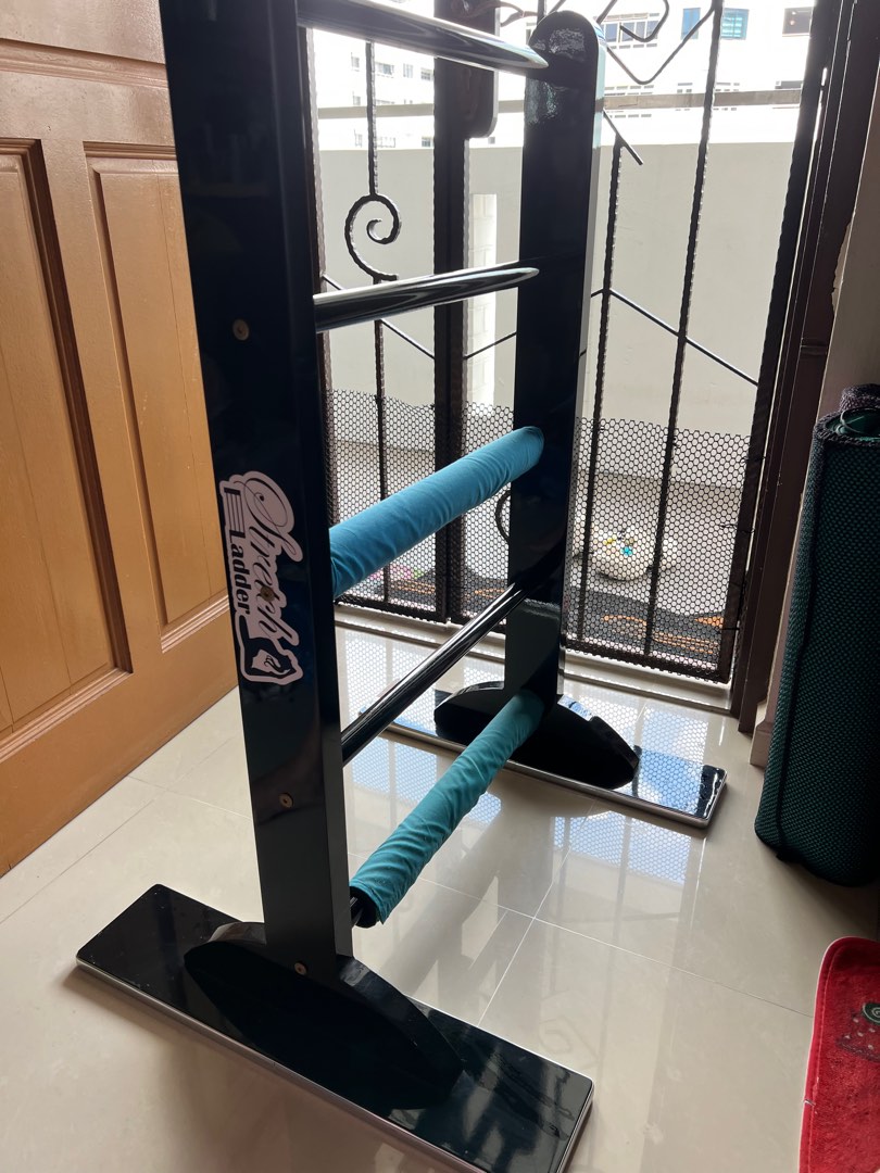 Stretch Ladder for Dance and Stretching, Sports Equipment, Exercise ...