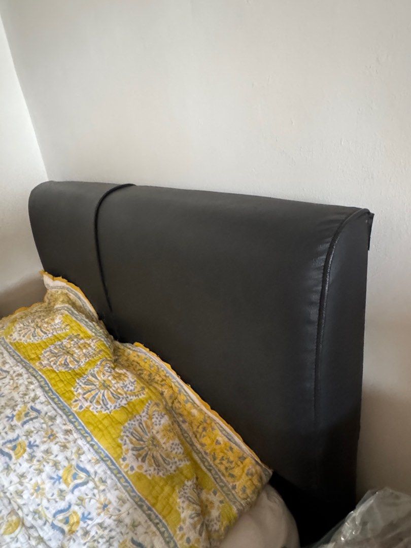 Super Single Bed with Pull Out Bed - Great Condition65074647752834111