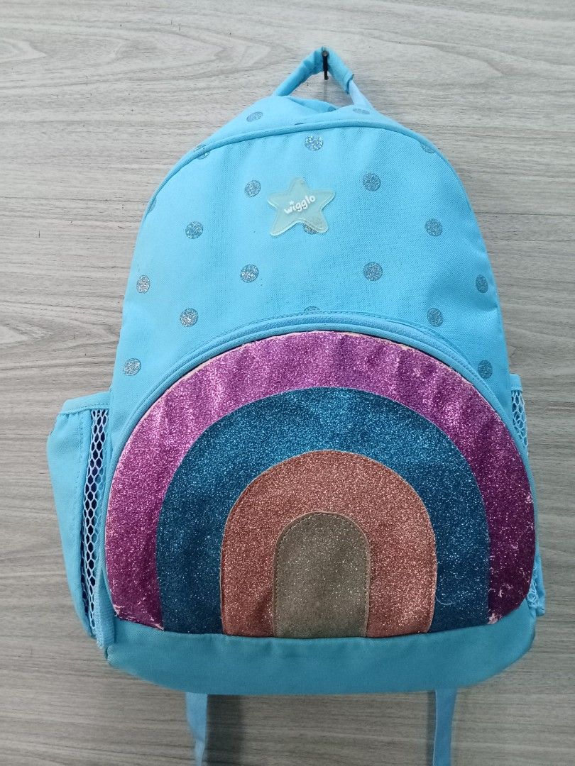 Tas backpack wigglo like new (Kategori: Orang Tua, Bayi & Anak - Lainnya) berada di Bandung. Dikirim oleh allurasyifaadelia23 (ID iklan 1383155367, Gambar 1). Deskripsi: tas wigglo minus sedikit kikis seperti di foto hanya dipakai 2x selebihnya disimpan.