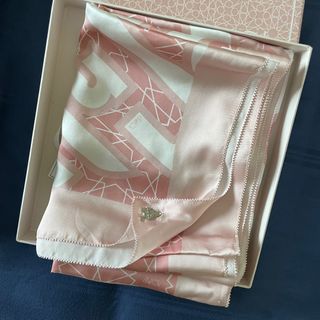 (Category: ) located in . Submitted by sofiashoppinglist (Listing ID 1383078197, Image 1). Description: .
