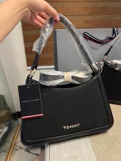 (Category: ) located in . Submitted by chri_selle (Listing ID 1383187362, Image 1). Description: .