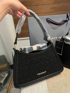 (Category: ) located in . Submitted by chri_selle (Listing ID 1383187577, Image 1). Description: .