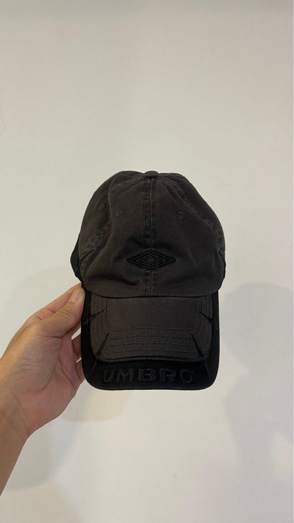 Umbro x Slam Jam Spikes Cap Umbro x Slam Jam Spikes Cap Anthracite