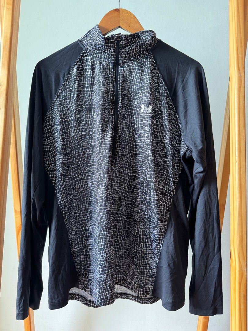 Under Armour Halfzip Pullover Jacket (Category: Coats, Jackets and Outerwear) located in Makati City. Submitted by thiftdirection (Listing ID 1383104476, Image 2). Description: Under Armour Halfzip Pullover Jacket Dimes: 22x27 excellent condition 850.00 DM to claim or inquire Thriftdirection.ph is not affiliated with, endorsed by, or officially connected to any of the brands featured. All trademarks and brand names are the property of their respe