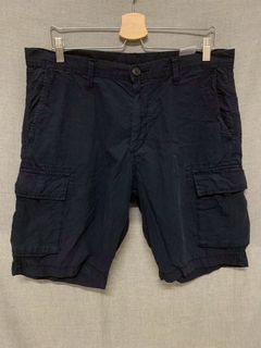 由 halu937928028 (刊登 ID 1383192301，圖片 1) 提交，位於 的 (類別：)，說明：。