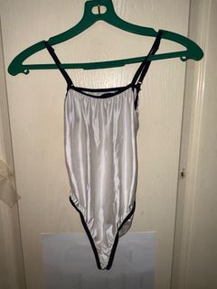 (Category: ) located in . Submitted by bob_bargain_mart (Listing ID 1383150847, Image 1). Description: .