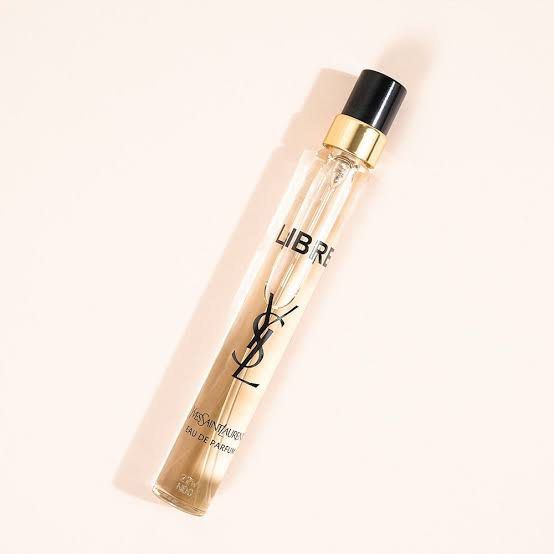 YSL Libre for Women Mini Perfume (10 ml) (Category: Fragrance & Deodorants) located in Quezon City. Submitted by chiuxchan (Listing ID 1383217271, Image 1). Description: YSL Libre for Women Mini Perfume -Size: 10 ml -How to Use: Spray generously onto the pulse points of your body (e.g., neck, chest, wrists, ankles). -An oriental Fougere fragrance for women, with notes of lavender, mandarin orange, black currant, petitgrain (top), lavender, orange