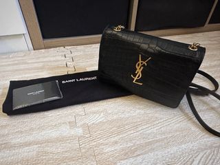 （分類：）位於 。 由 eniale.c 提交（商品編號 1383106518，圖片 1）。簡介： 。