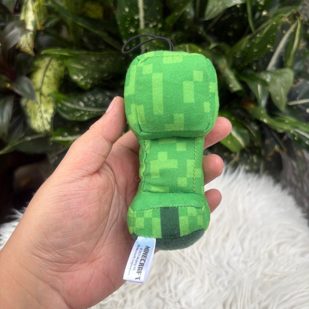 2023 Mojang MINECRAFT Creeper Plush Charm (Category: Plushies & Soft Toys) located in Cainta. Submitted by japananikanik (Listing ID 1383440764, Image 3). Description: - Preloved - 5 Inches - From Japan - NO FLAWS - Item On Hand Ready For Shipping - Great For Gift/Collection Prices are for the Item ONLY Shipping Fee NOT INCLUDED LEGIT SELLER For More Inquires Kindly Pm Us FIRST TO PAY NO RESERVATION Lalamove Pick Up By SCHEDULE.