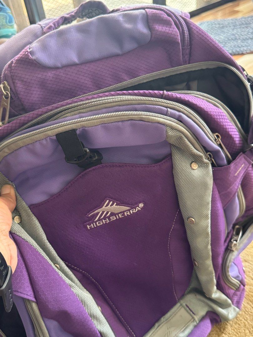 2026 High Sierra purple laptop big backpack (Category: Laptop Bags & Sleeves) located in Silang. Submitted by sari2bilina (Listing ID 1383289932, Image 1). Description: .