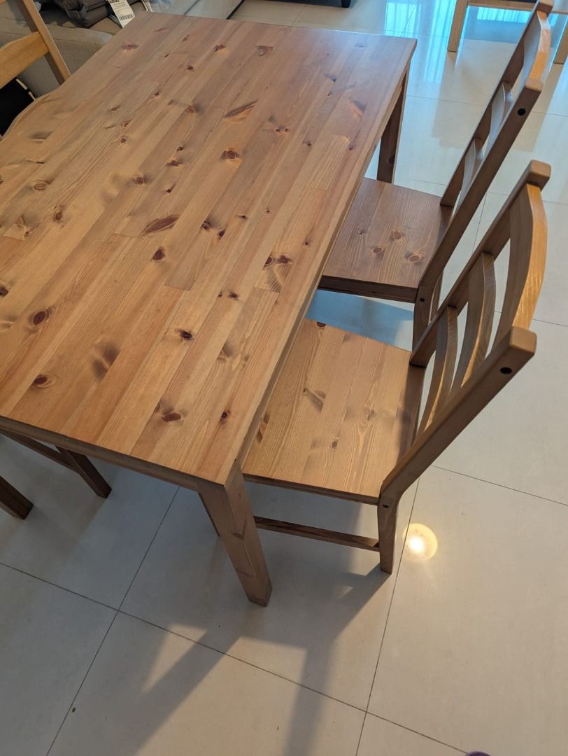 4 Seater Dining Table65075090802817113