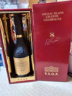 麻雀 牌 大三元 一同發財酒 高粱酒　台湾　未開封 送料込み！】麻雀 牌 大三元 一同發財酒 高粱酒 未開封の通販 by