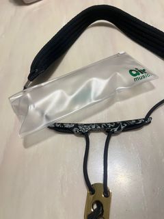 由 ritaaaaaop (刊登 ID 1383275512，圖片 1) 提交，位於 的 (類別：)，說明：。