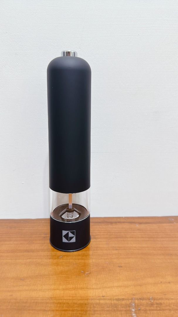 由 aharen (刊登 ID 1383362761，圖片 1) 提交，位於 屏東縣 (Pingtung) 的 全新未使用 電動研磨器 (類別：食物整理及儲存)，說明：。