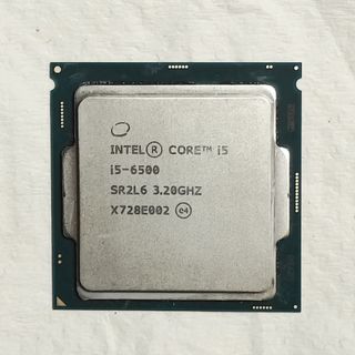 週末値下げ　i5-10400 i7-10700 i5-9500 二手良品] Intel i5-10400、i7-10700、i5-8500、i5-9500 CPU