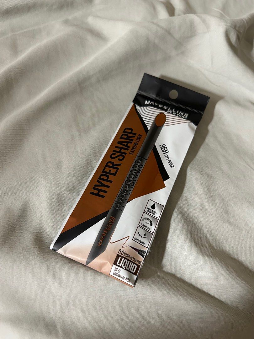 由 blondeddd (刊登 ID 1383397068，圖片 1) 提交，位於 台北市 (Taipei) 的 全新 maybelline 超激細抗暈眼線液 hyper sharp (類別：化妝品)，說明：皮革棕 效期到2027/04。