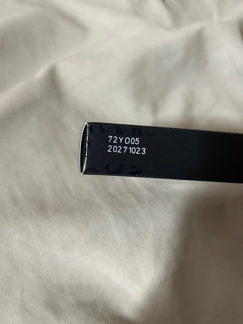 由 blondeddd (刊登 ID 1383396586，圖片 2) 提交，位於 台北市 (Taipei) 的 全新 maybelline sky high 睫毛底膏 (類別：化妝品)，說明：效期到2027/10/23。