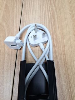 APPLE 插頭