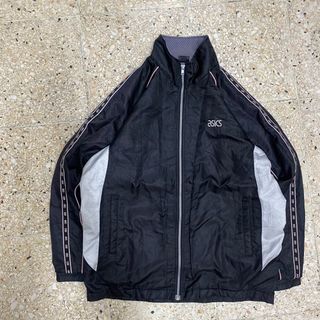 (Category: ) located in . Submitted by romeothrift_ (Listing ID 1383423790, Image 1). Description: .